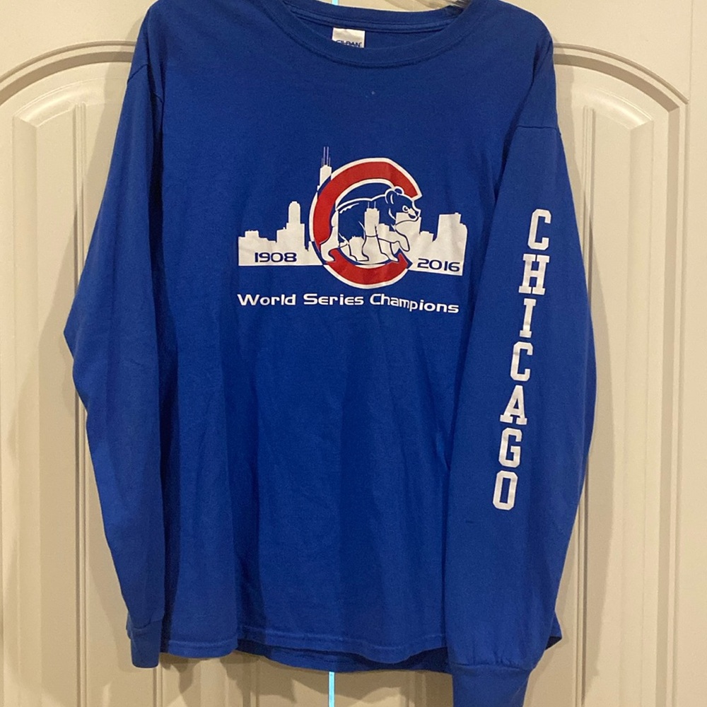 Chicago Cubs Long Sleeve Tshirt